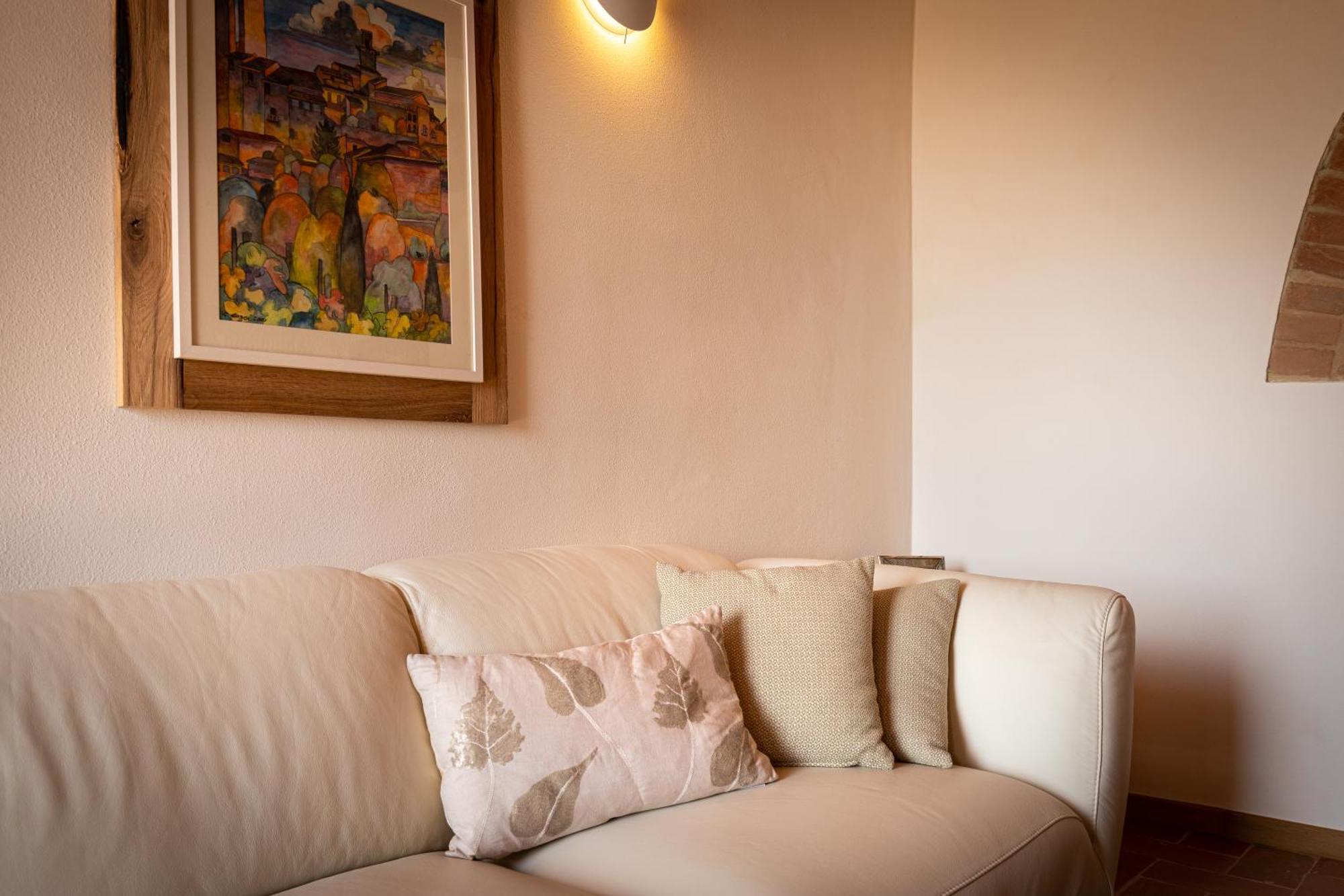 סן ג'ימיניאנו Il Castro Luxury Apartments מראה חיצוני תמונה